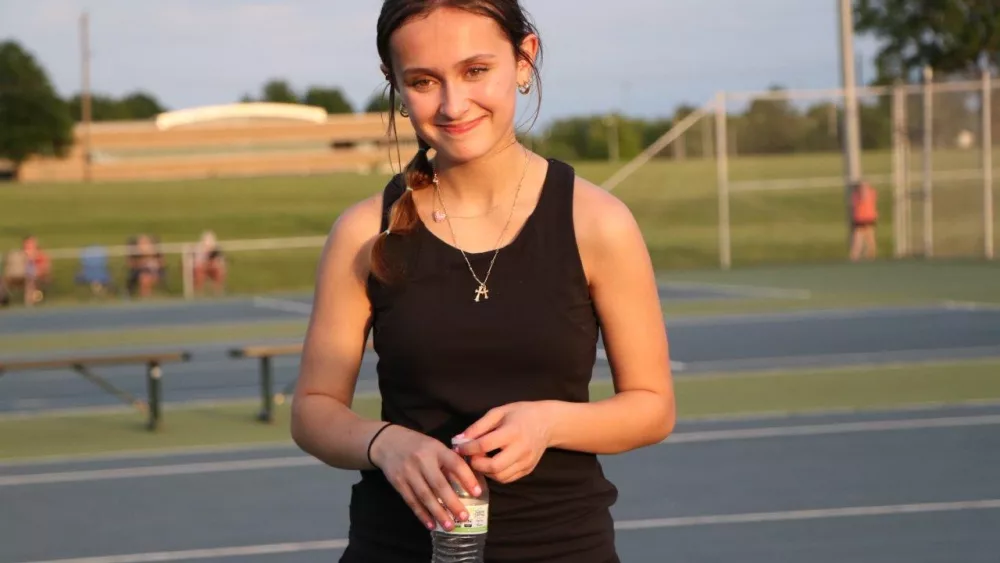 hoptown-girls-vs-madisonville-1-2