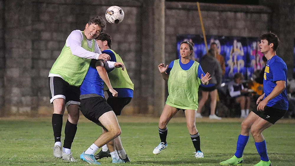 alumni-soccer