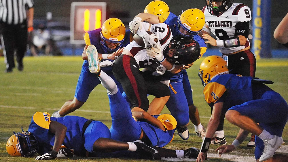 caldwell-mccracken-football