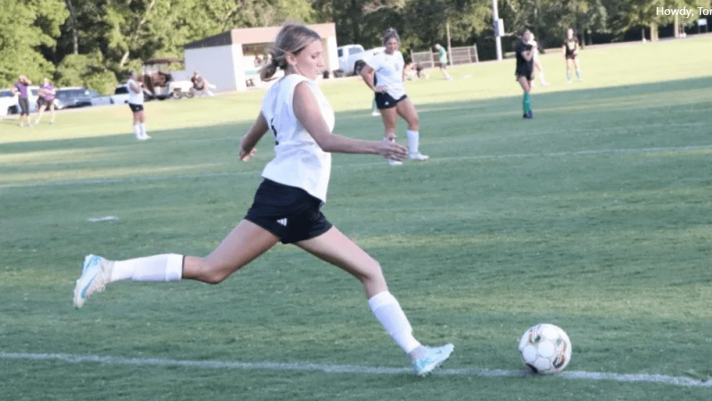 lady-lyons-file-soccer