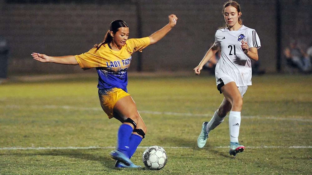 caldwell-muhlenberg-girls-soccer