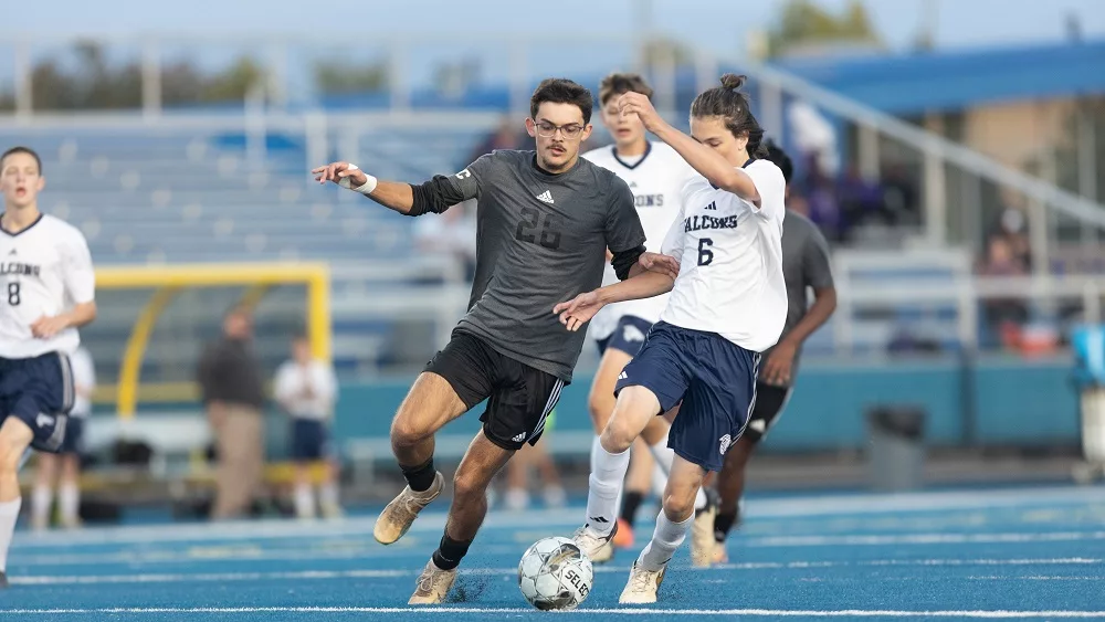 PHOTOS Todd County Central Rebels 10, Monroe County Falcons 0 (4th