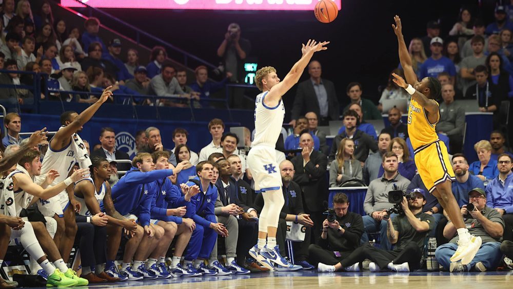 collin-tries-bench-watches