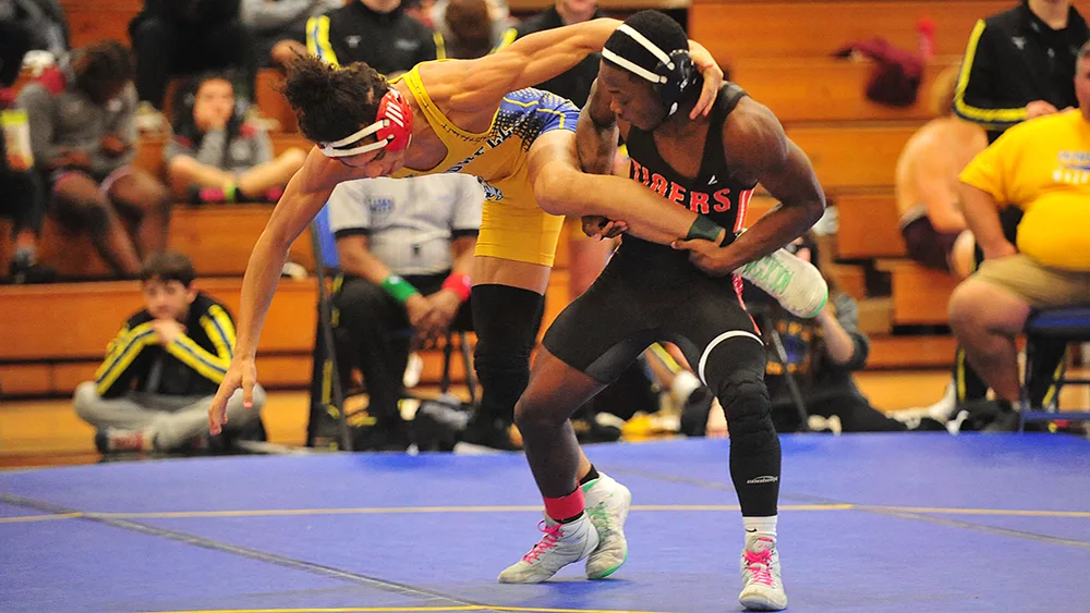 hopkinsville-wrestling-at-armstrong-2