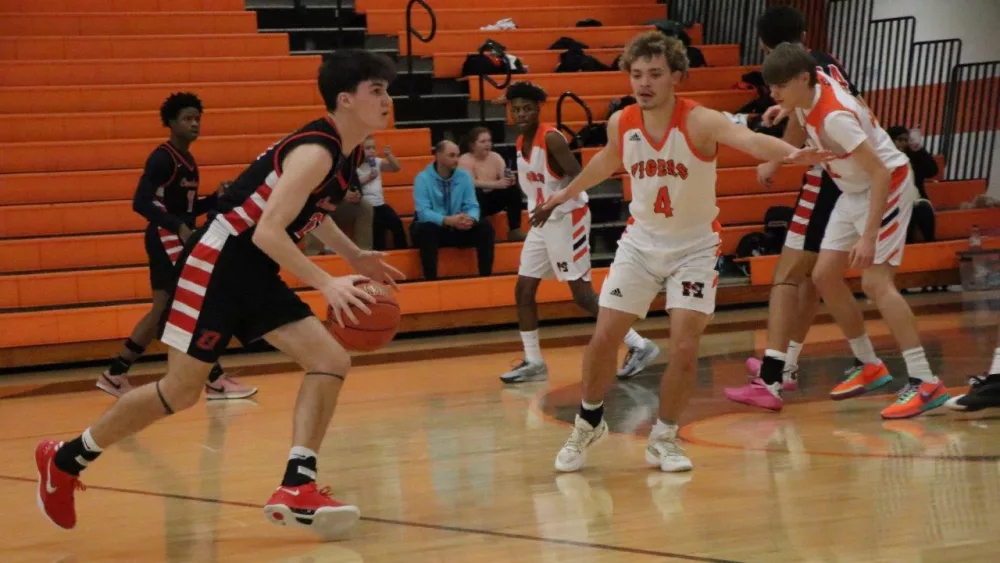 hoptown-vs-owensboro-10-3