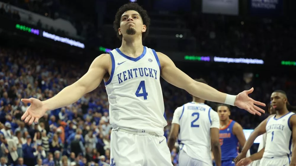 brea-tells-fans-to-get-up-2