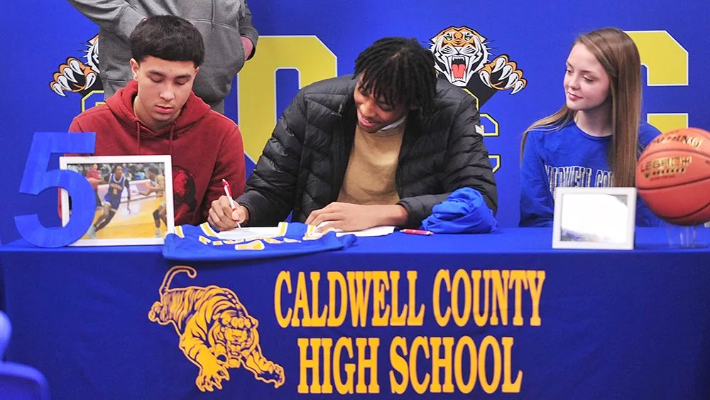 jaydarius-wilson-signs-with-sic