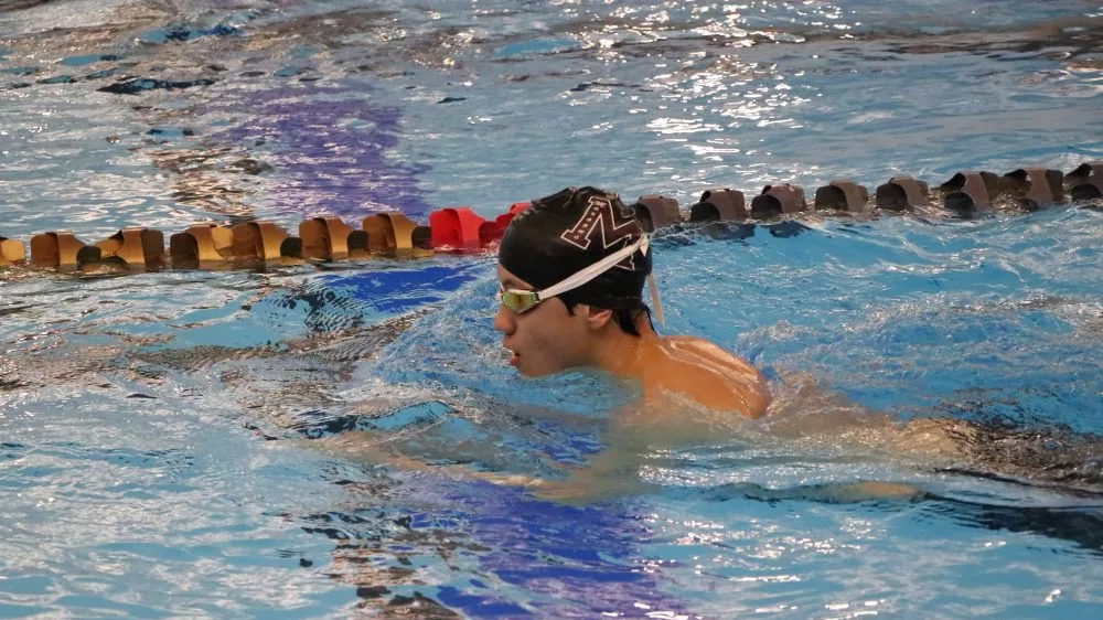 maroon-boys-swim-3-2