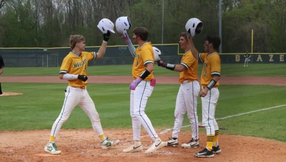 uha-baseball-4-3