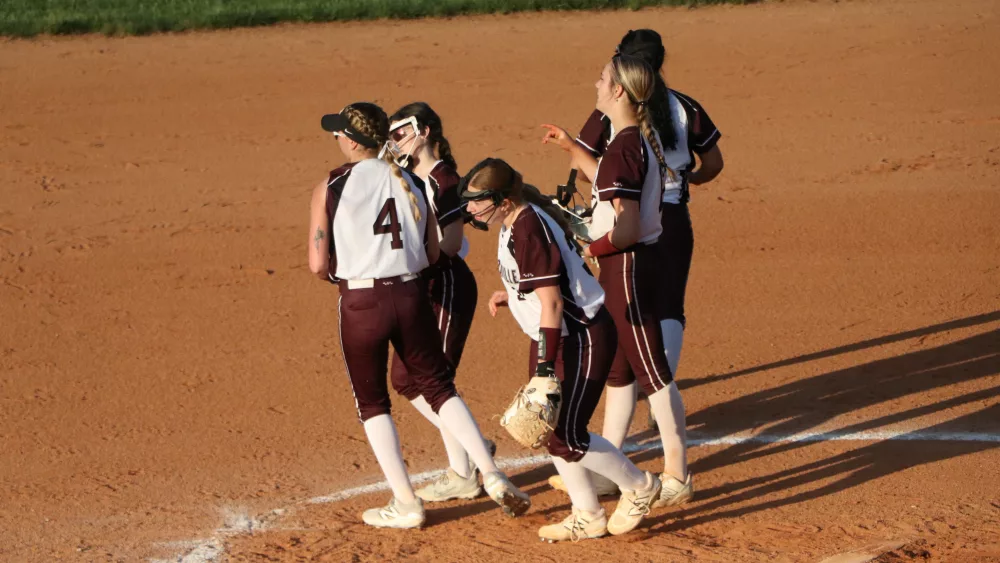 may-1-softball-67-2