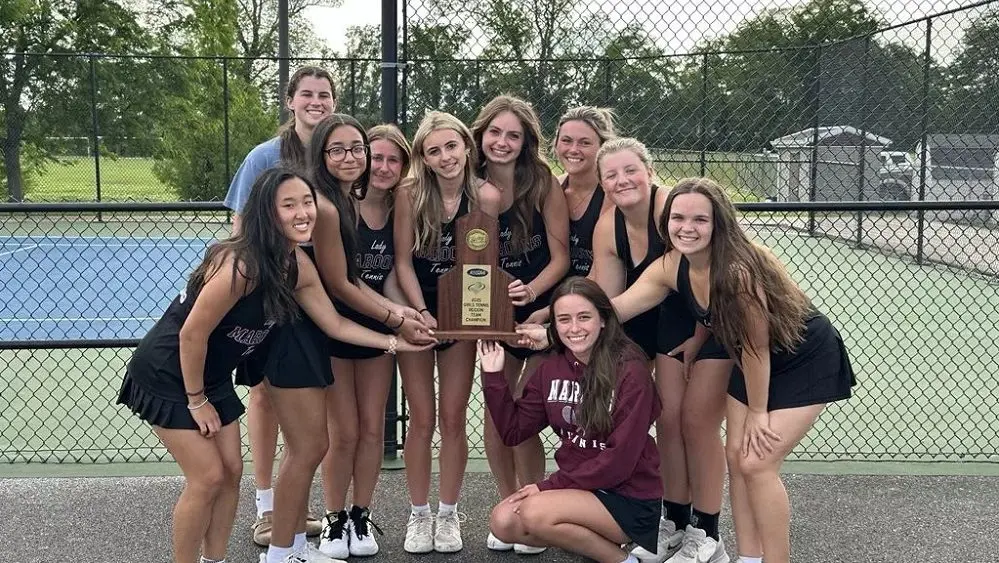 lady-maroons-team-tennis