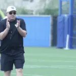 Mark Stoops Feels Like His Offensive Line is Making Strides