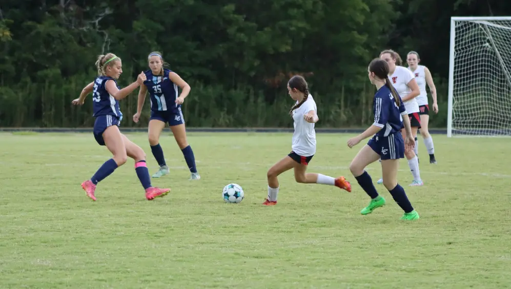 lady-rebs-8