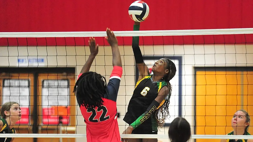 uha-hopkins-central-3-4