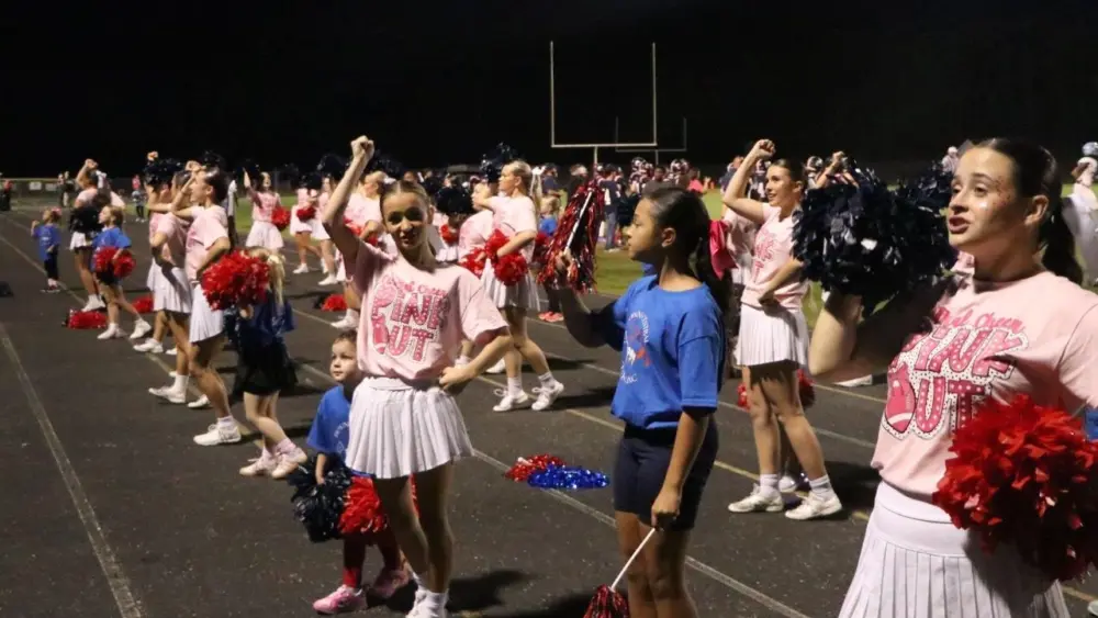 storm-cheer-19-2