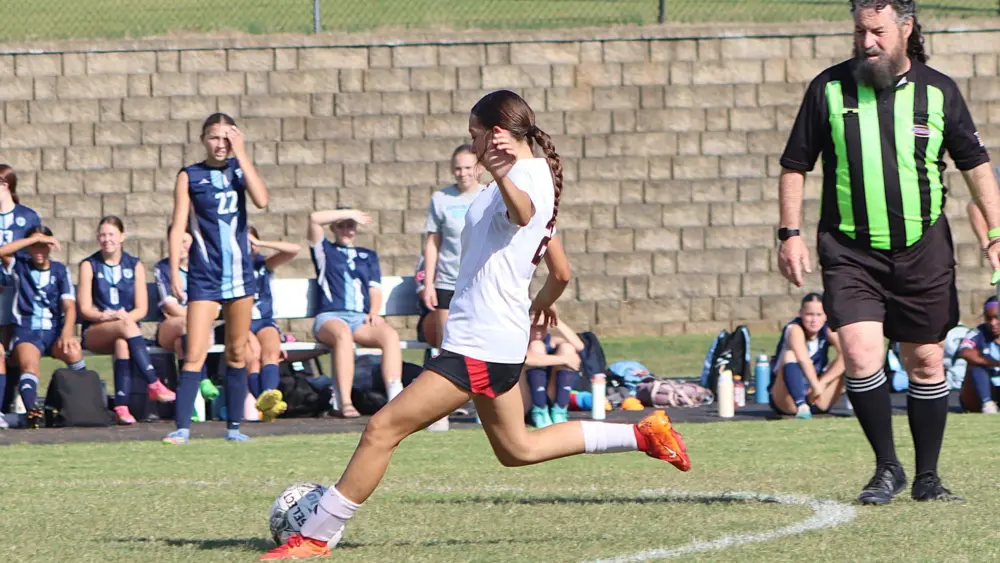 lady-rebels-lady-cougars-27-4