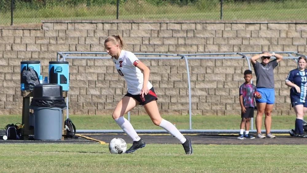 lady-rebels-lady-cougars-23-4