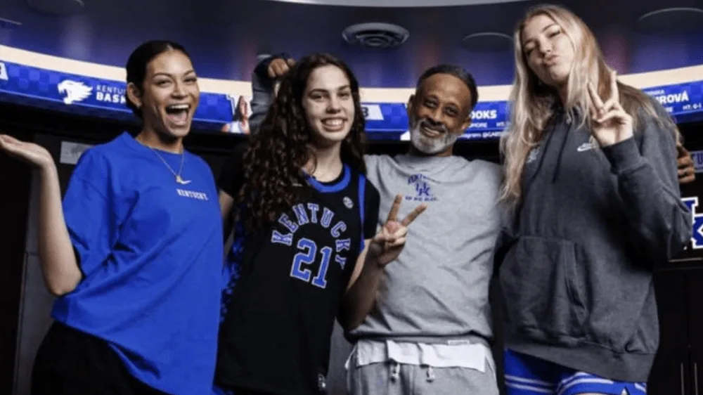 screenshot-2025-10-08-at-9-52-28-pm