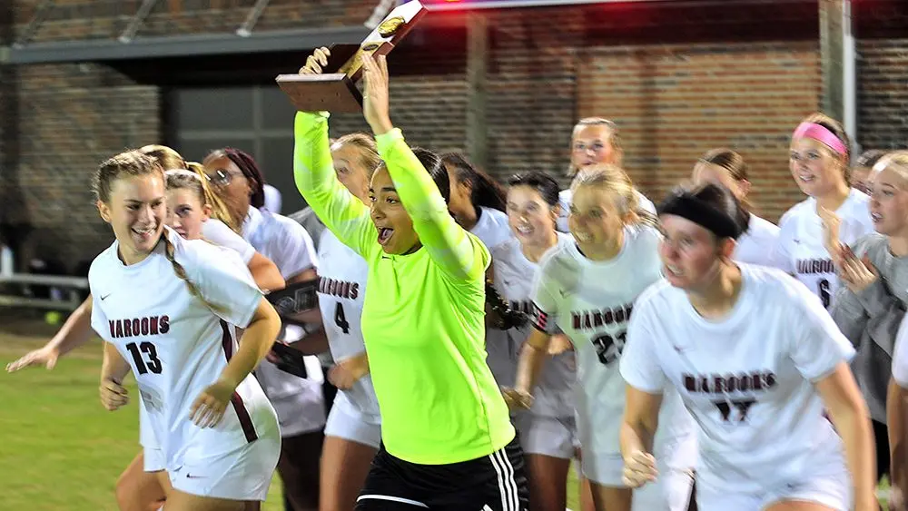 madisonville-girls-with-trophy