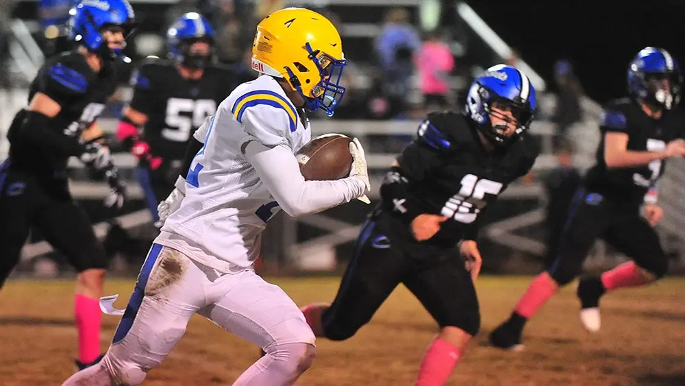 caldwell-football-at-crittenden