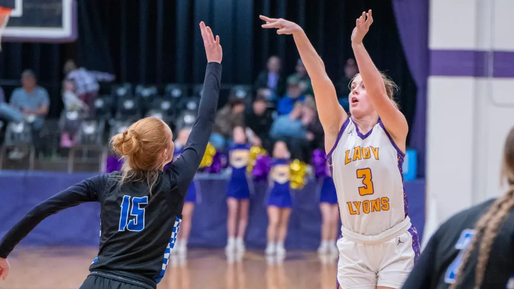 lyon-crittendendsc06837