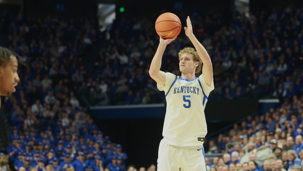 collin_three_1000x563