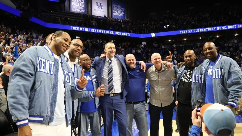 happy_1996_team_1000x563