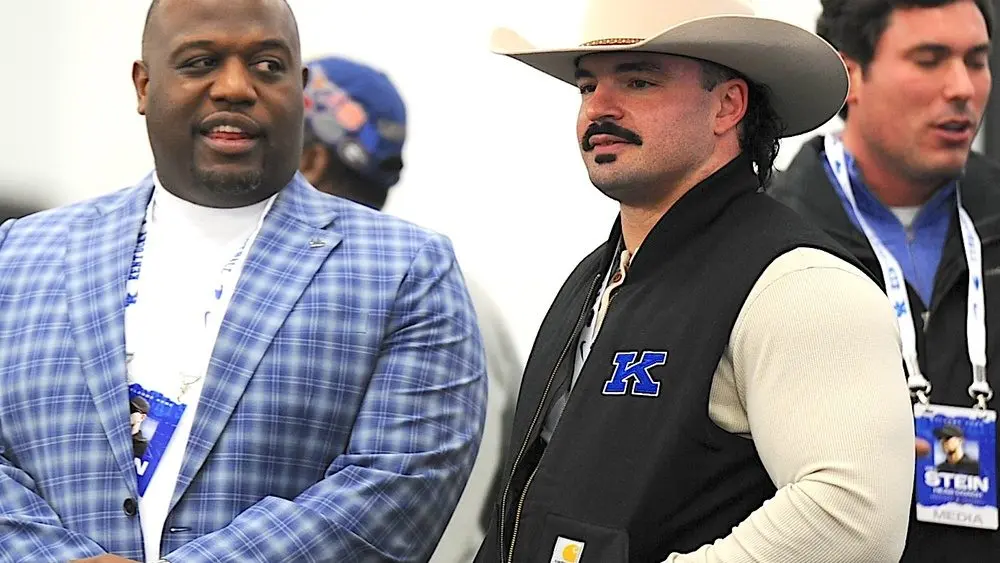 kentucky_sideline_1000x563