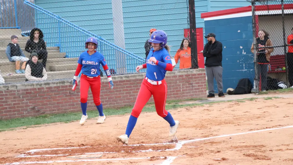 softball-mar-17-40-2