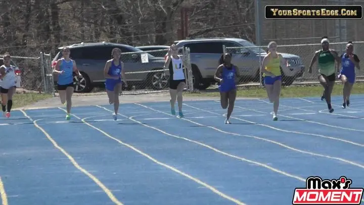 maxs-moments-2_7_preview-0000005-2