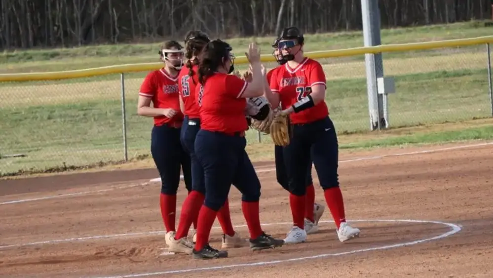 softball-mar-31-10-2