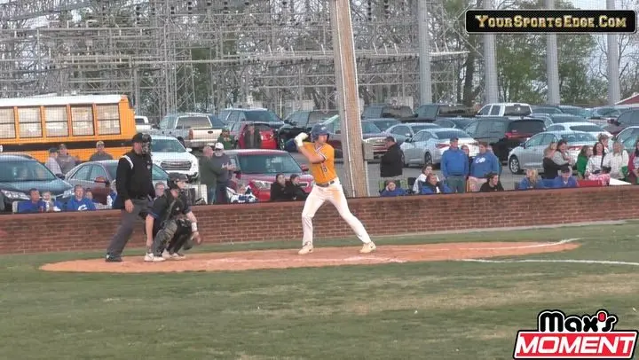 maxs-moments-1_17_preview-0000003-2