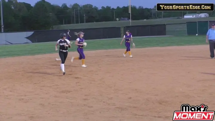 maxs-moments-2_18_preview-0000005-3