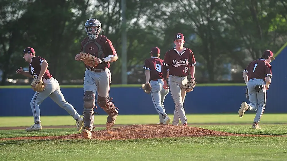madisonville-maroons-4