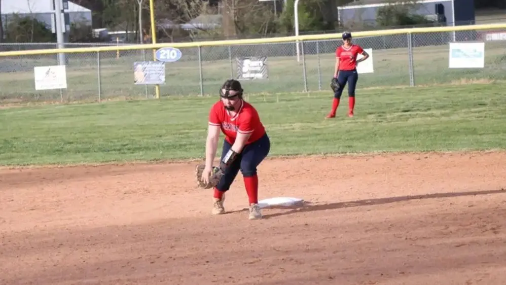 softball-mar-31-9-2