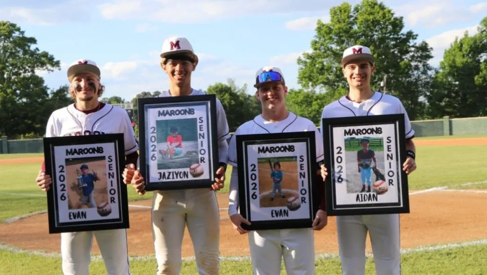 maroon-senior-night-baseball-13-2