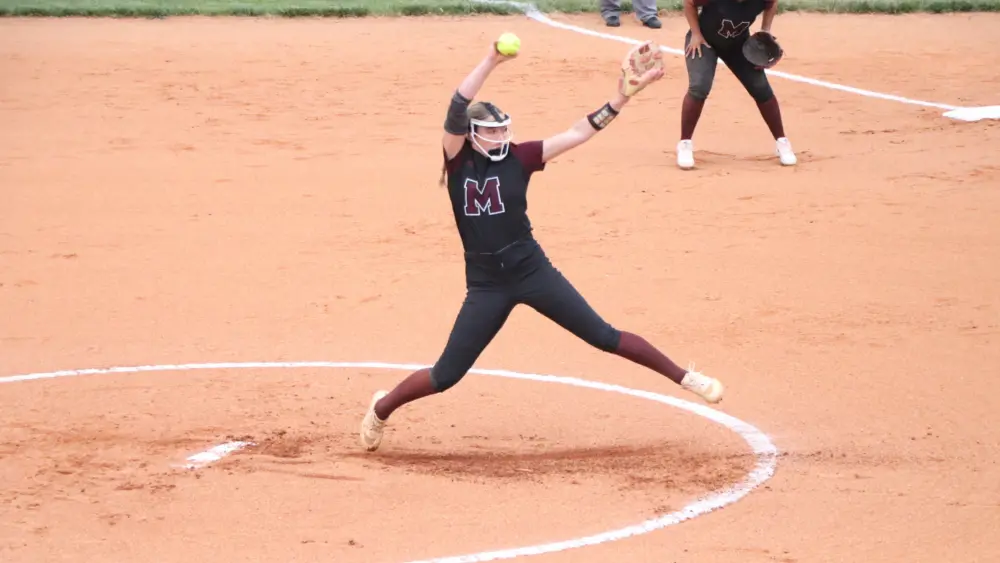 lady-maroons-apollo-35-2