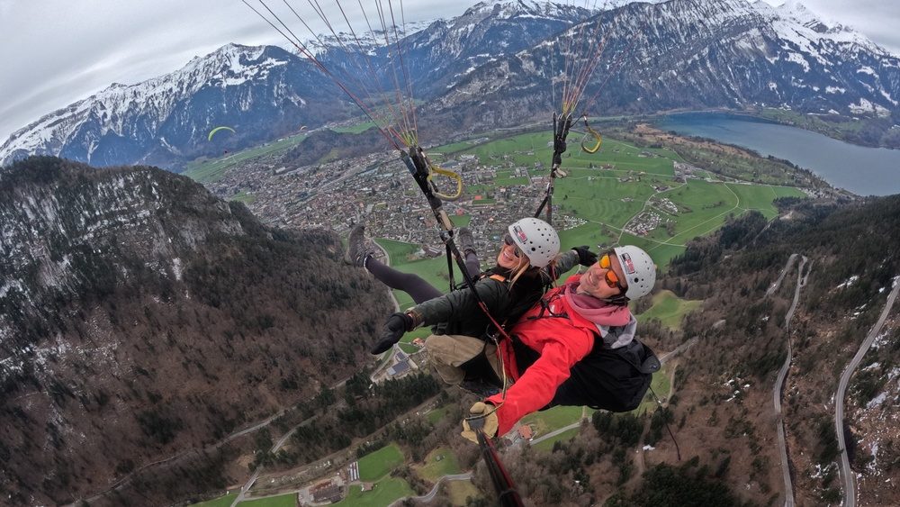 paraglide_1000x563