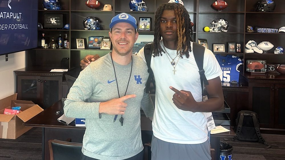 Young California QB Enjoyed Kentucky Camp