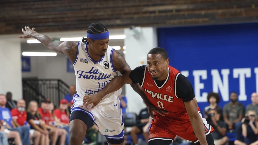 Archie Goodwin Returns, Rescues La Familia
