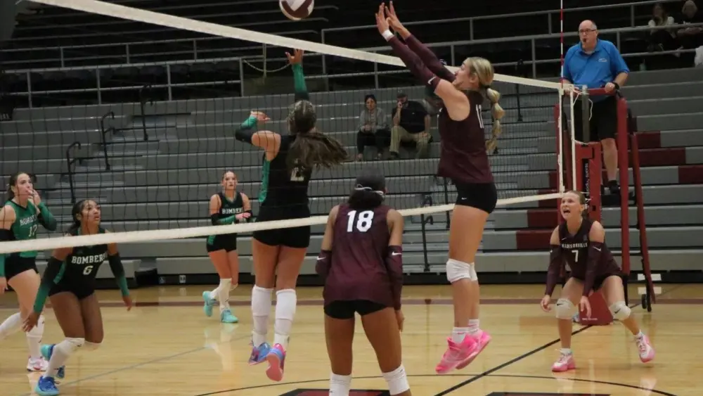 lady-maroons-vb-45
