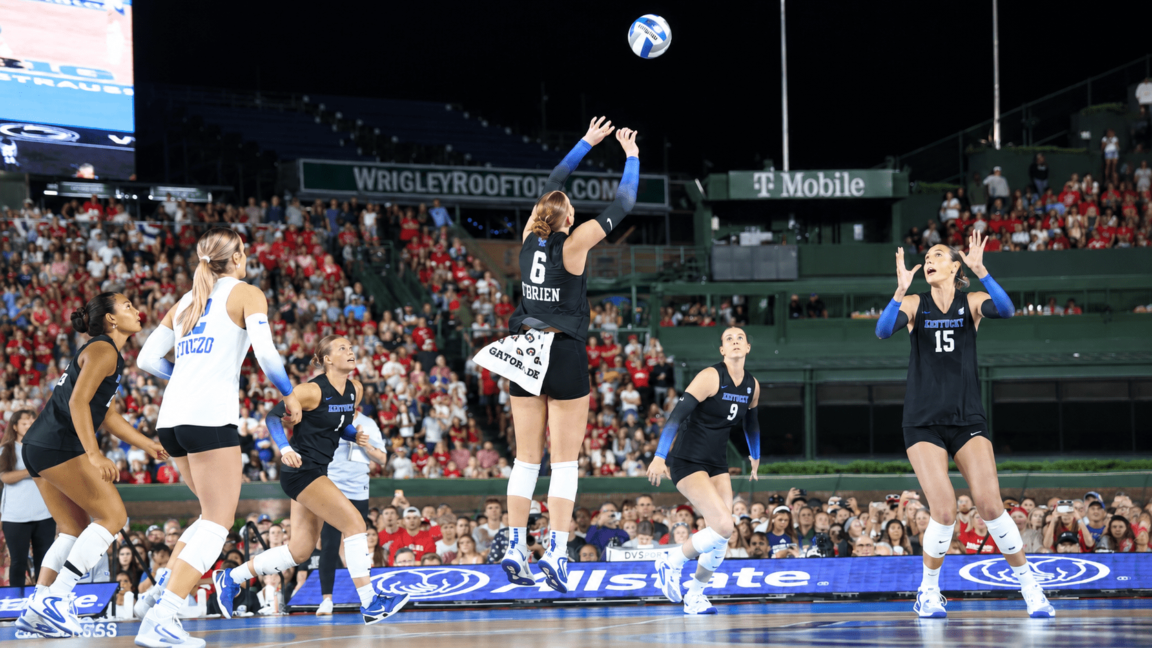 Kentucky Knocks It Out Of The Park at Wrigley Field