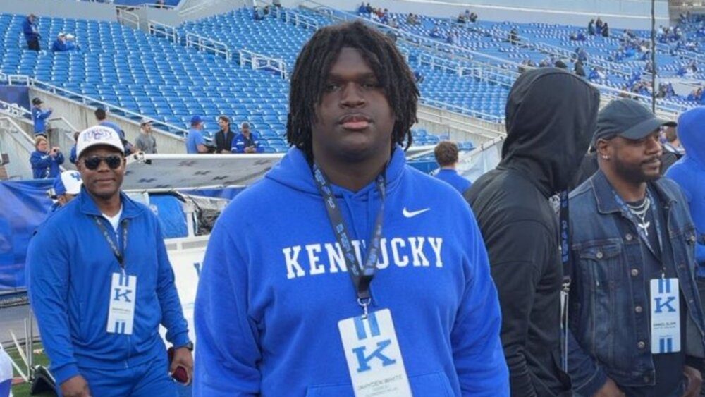 Top DL Recruit Jahyden White Stormed Field After LSU Win