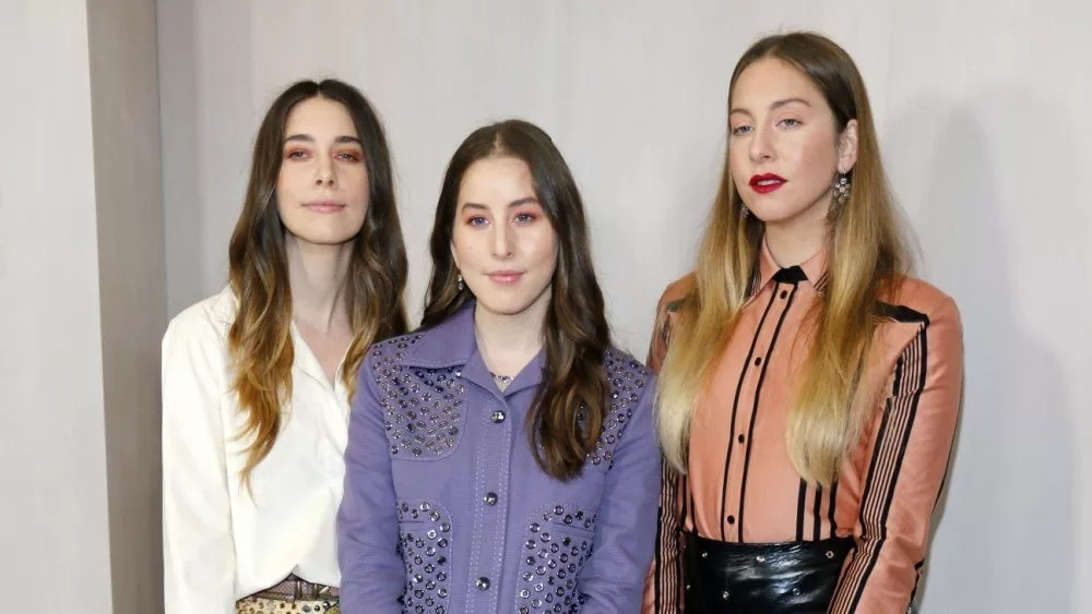 Este Haim^ Danielle Haim and Alana Haim of HAIM at the Hammer Museum Gala In The Garden held at the Hammer Museum in Westwood^ USA on October 14^ 2017.