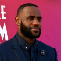 shutterstock_2006974490803232