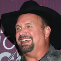 shutterstock_1339384094694503