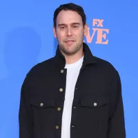 shutterstock_2000135417432059