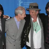 shutterstock_48135400116708