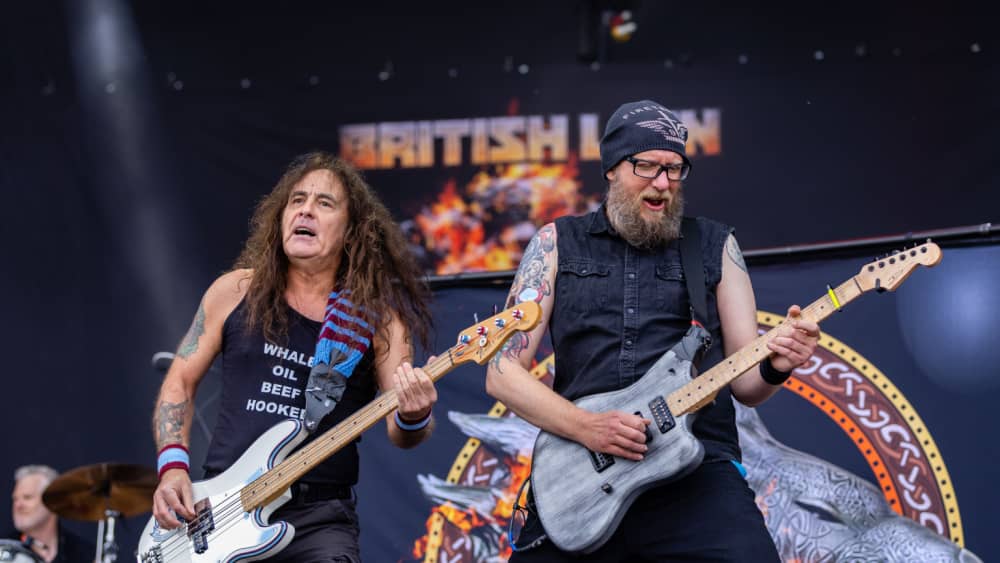 shutterstock_2165040349-2