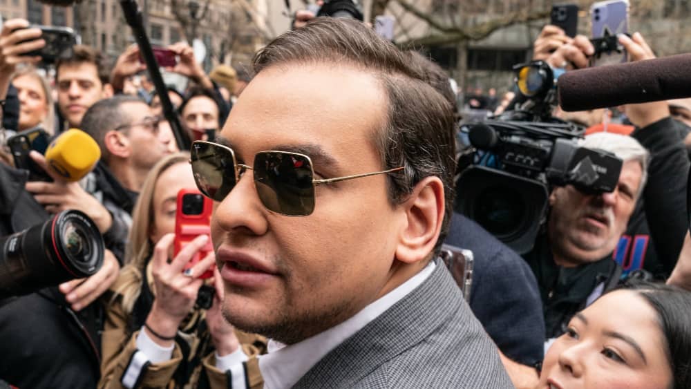 shutterstock_2284802563578296